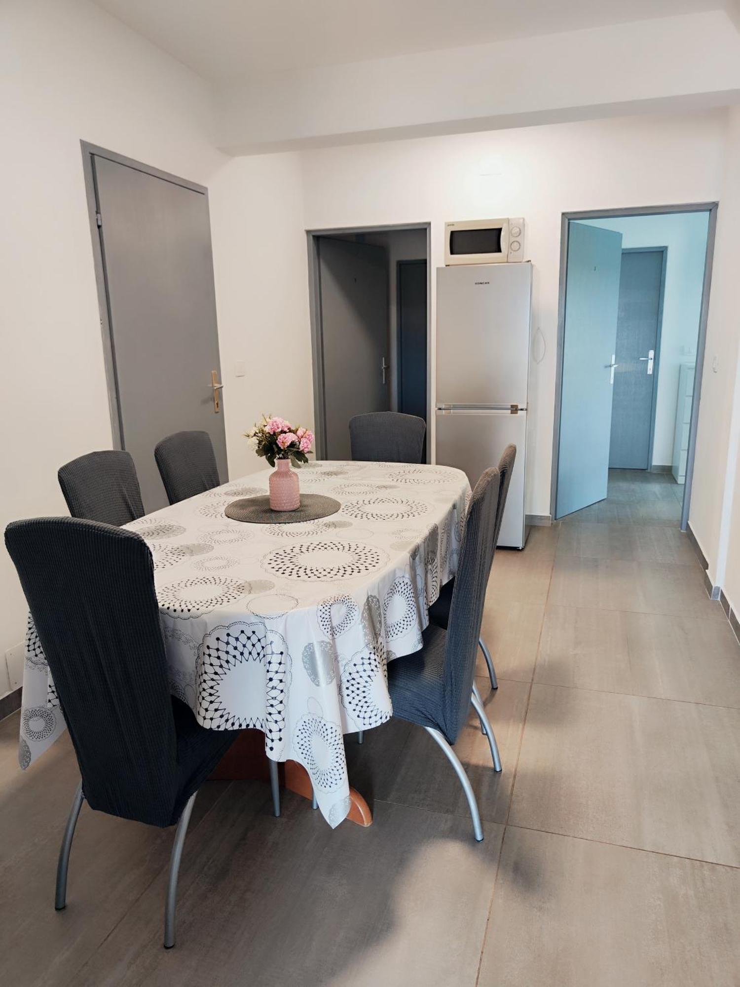 Apartman Marija Perusic Eksteriør bilde